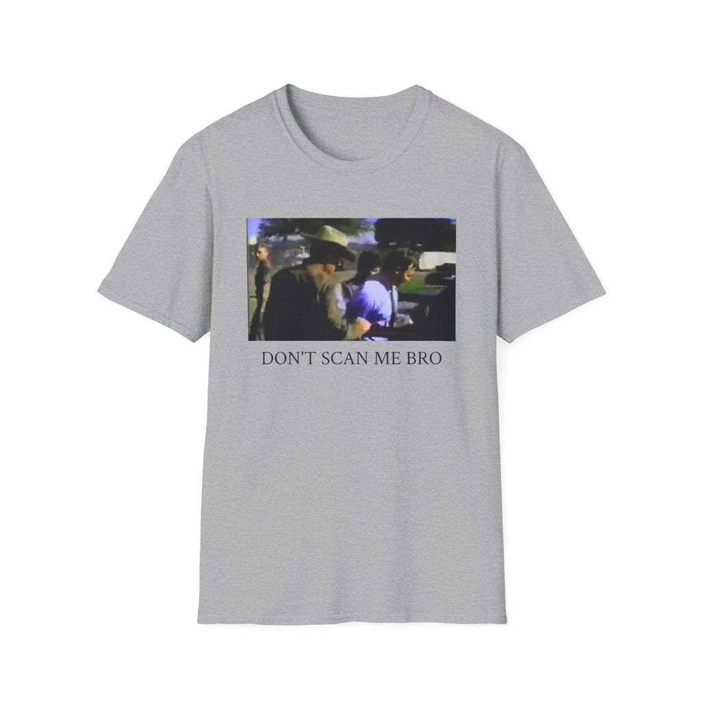 T‑Shirt — "Don't Scan Me Bro" Vintage Photo Graphic Tee