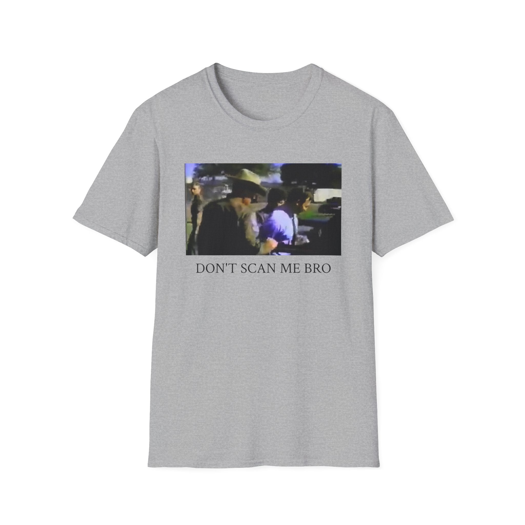 T‑Shirt — "Don't Scan Me Bro" Vintage Photo Graphic Tee