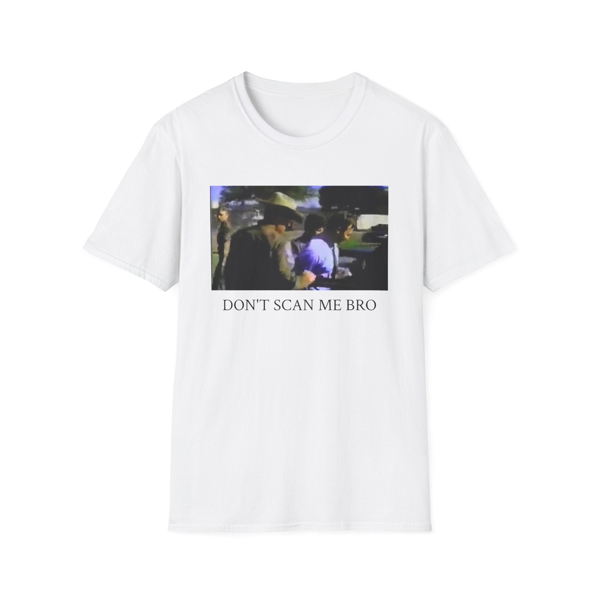 T‑Shirt — "Don't Scan Me Bro" Vintage Photo Graphic Tee