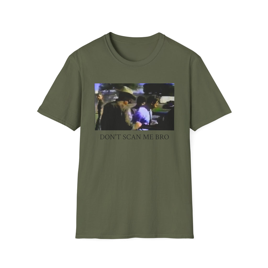 T‑Shirt — "Don't Scan Me Bro" Vintage Photo Graphic Tee
