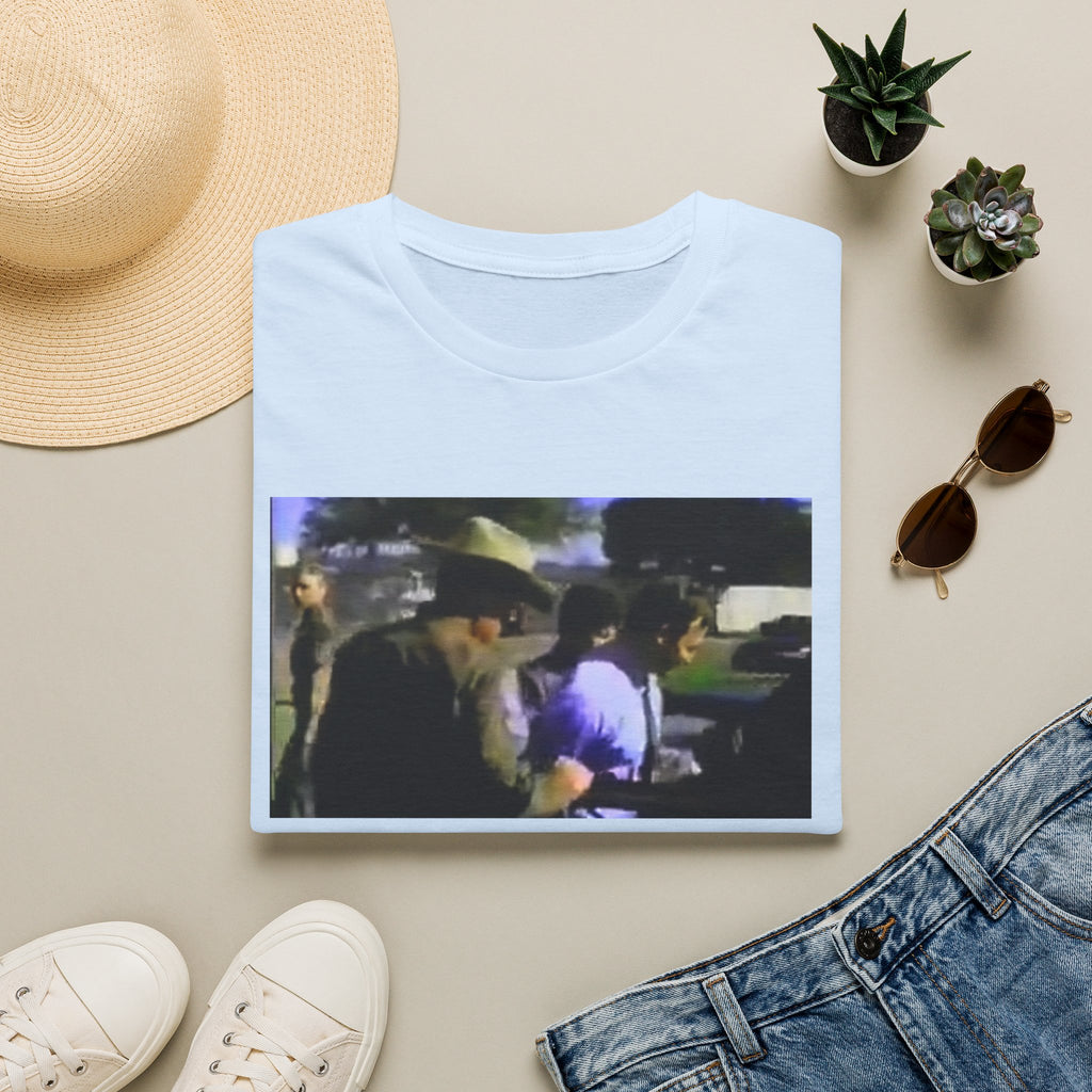 T‑Shirt — "Don't Scan Me Bro" Vintage Photo Graphic Tee
